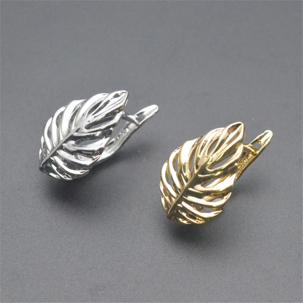 1/2Pcs 18K Gold Plated Brass L - Jewelry Making Essentials 评论和价格